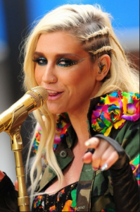 Kesha on tour